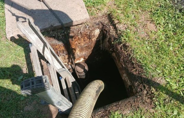 Consells per evitar les males olors en fosses sèptiques amb calor intensa