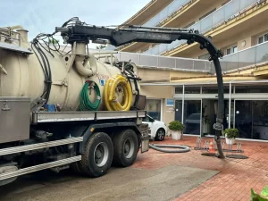 Servei inundació Neteges Escobar